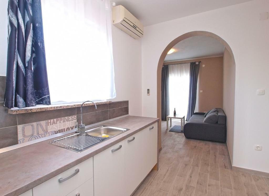 Appartement Luna à Pula Extérieur photo