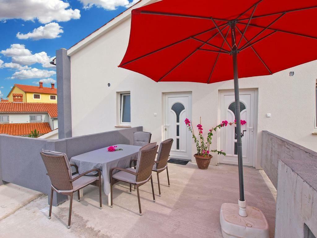 Appartement Luna à Pula Extérieur photo