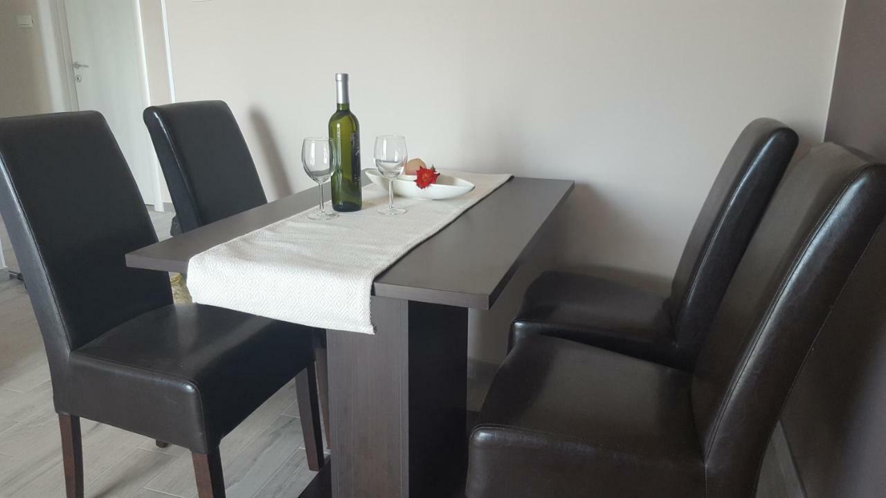 Appartement Luna à Pula Extérieur photo